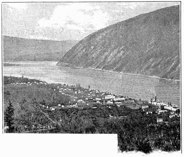 VUE DE DAWSON EN 1898.—DESSIN DE BOUDIER. D'APRS LA
PHOTOGRAPHIE DE M. GOLDSCHMIDT.