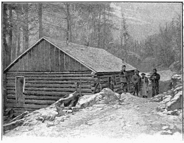 CABANE DE MINEURS. DESSIN D'OULEVAY, PHOTOGRAPHIE DE LA
ROCHE,  SEATTLE.
